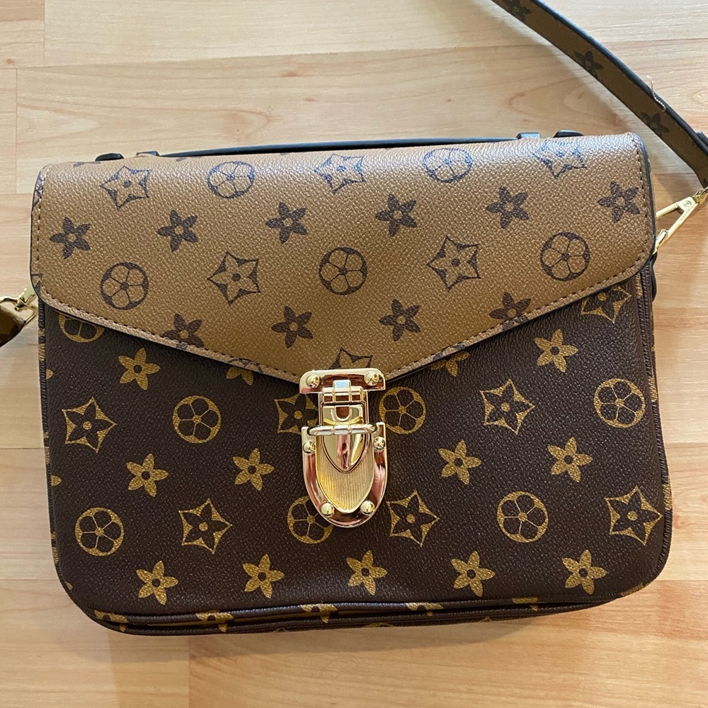 NWOT crossbody